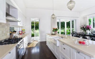 The Timeless Allure of White Kitchen Cabinets: A Coto De Caza Homeowner’s Favorite by Laguna Kitchen and Bath